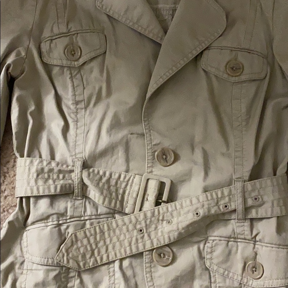 Jacket - Picture 3 of 4